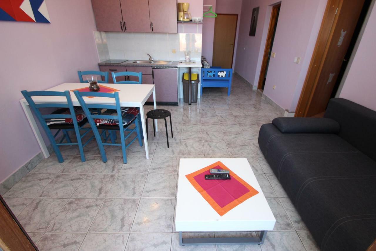 Apartment Sandi ヴルサル エクステリア 写真